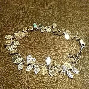 ☀️🌞Gray Leaves Bracelet☀️🌞